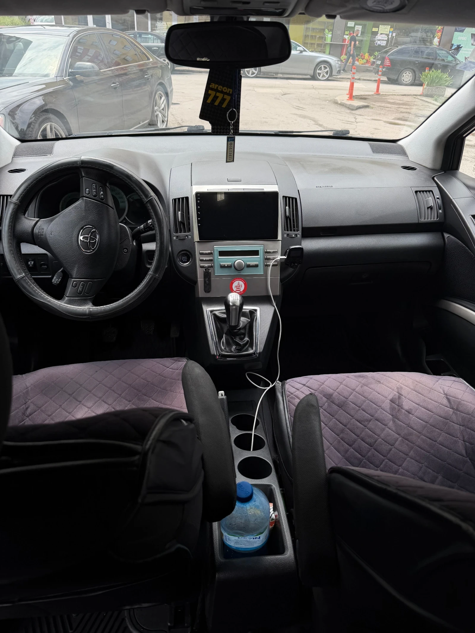 Toyota Corolla verso, снимка 10 - Автомобили и джипове - 54662463
