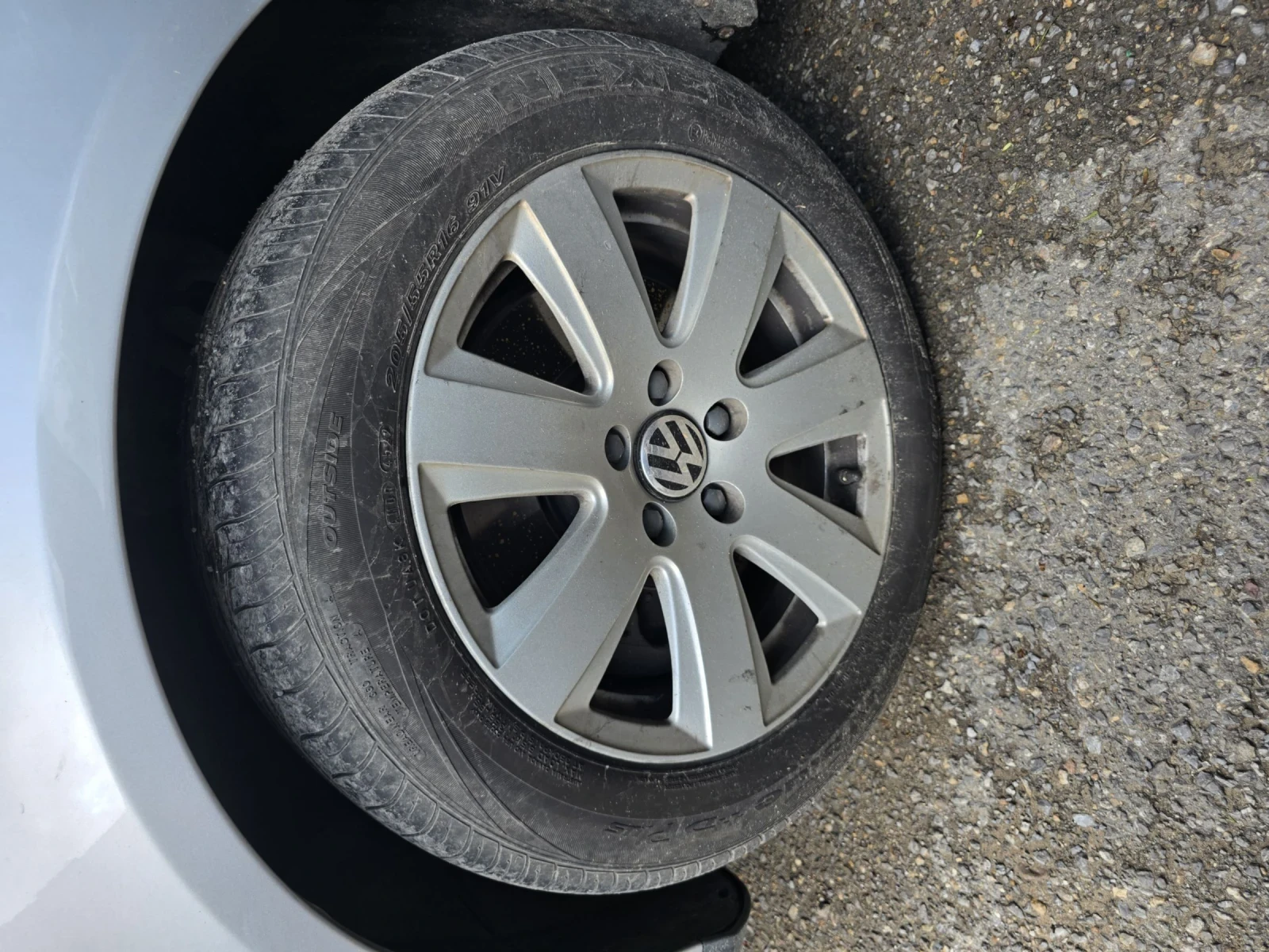 VW Passat, снимка 17 - Автомобили и джипове - 54759046
