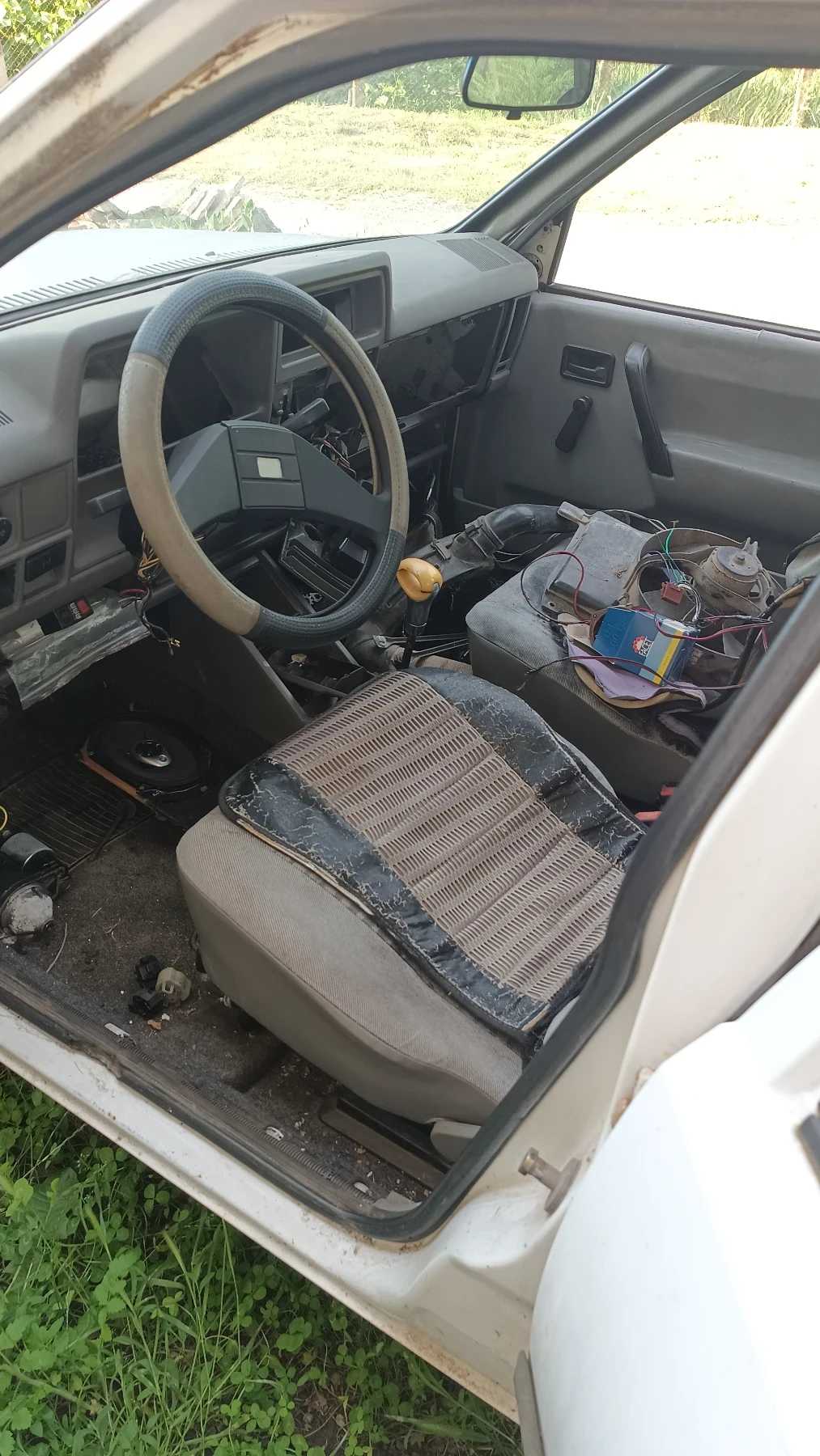 Opel Corsa 1000 куб, снимка 5 - Автомобили и джипове - 54838783