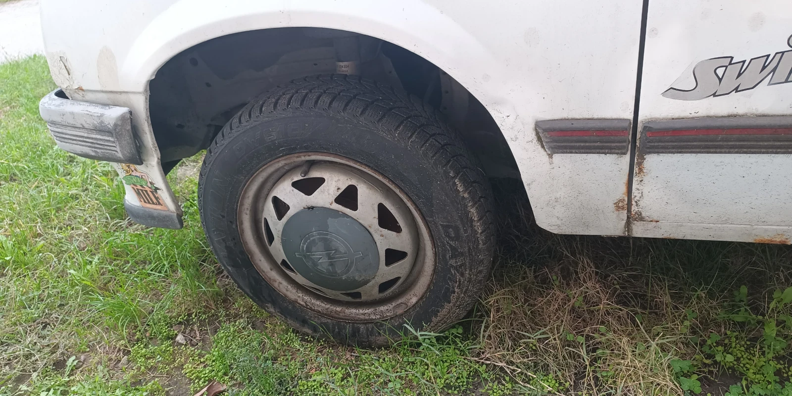 Opel Corsa 1000 куб, снимка 8 - Автомобили и джипове - 54838783