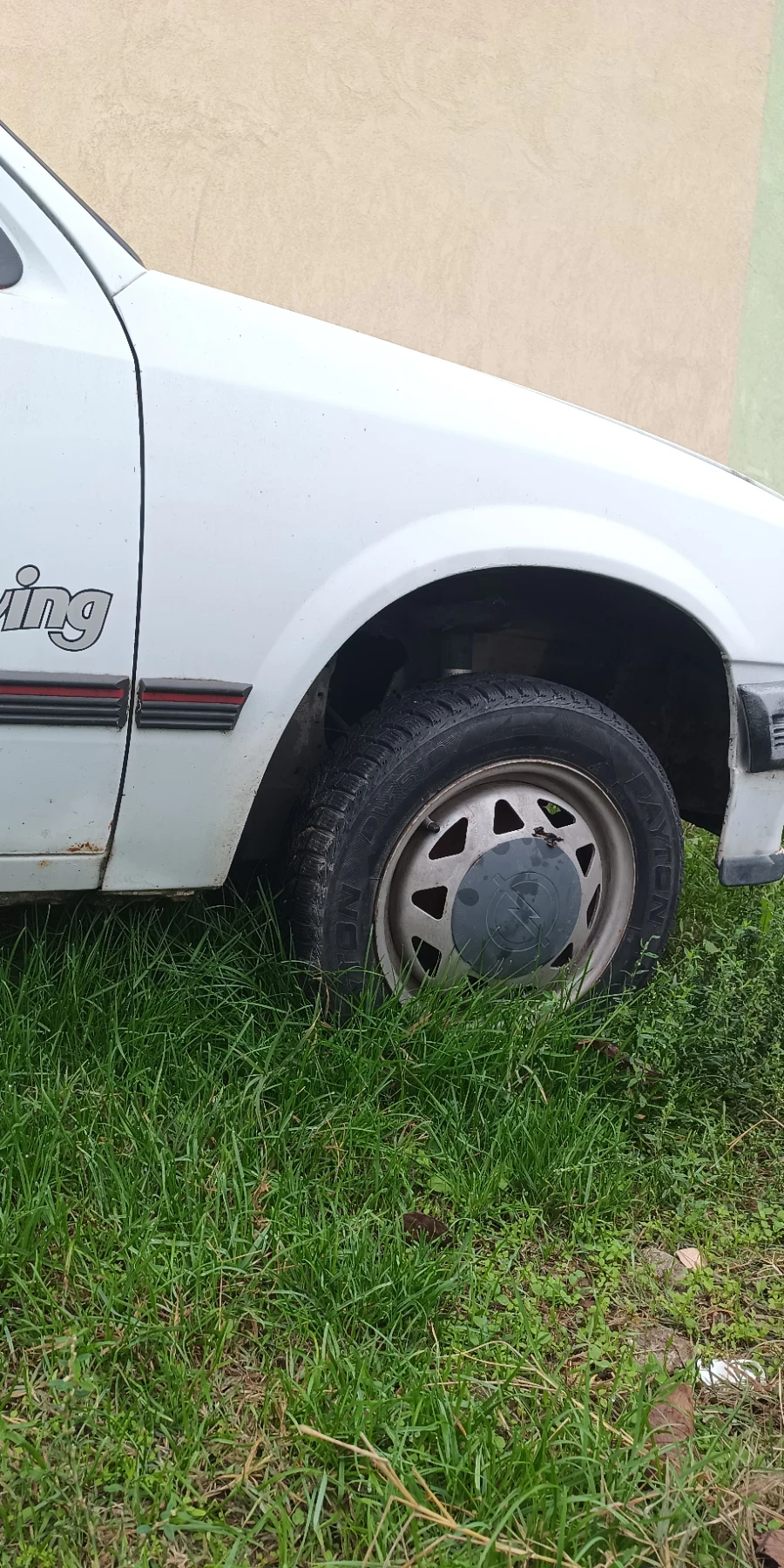 Opel Corsa 1000 куб, снимка 10 - Автомобили и джипове - 54838783