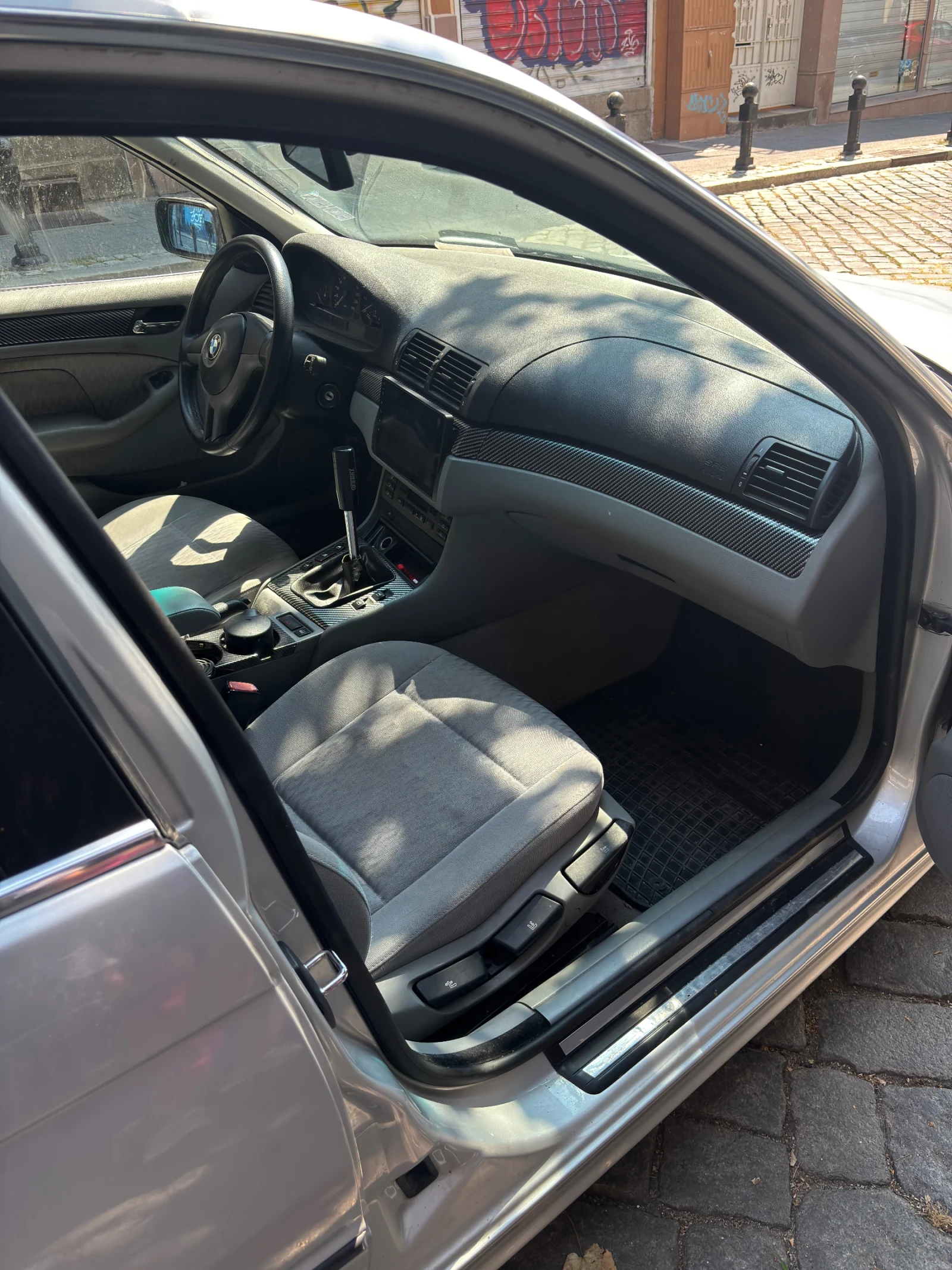 BMW 320, снимка 13 - Автомобили и джипове - 55601775