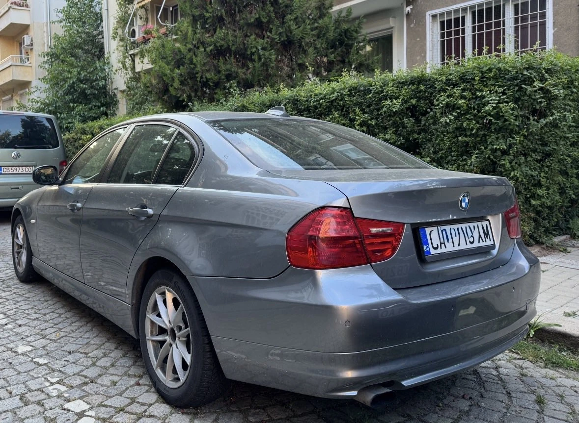 BMW 318 D, снимка 3 - Автомобили и джипове - 55032703