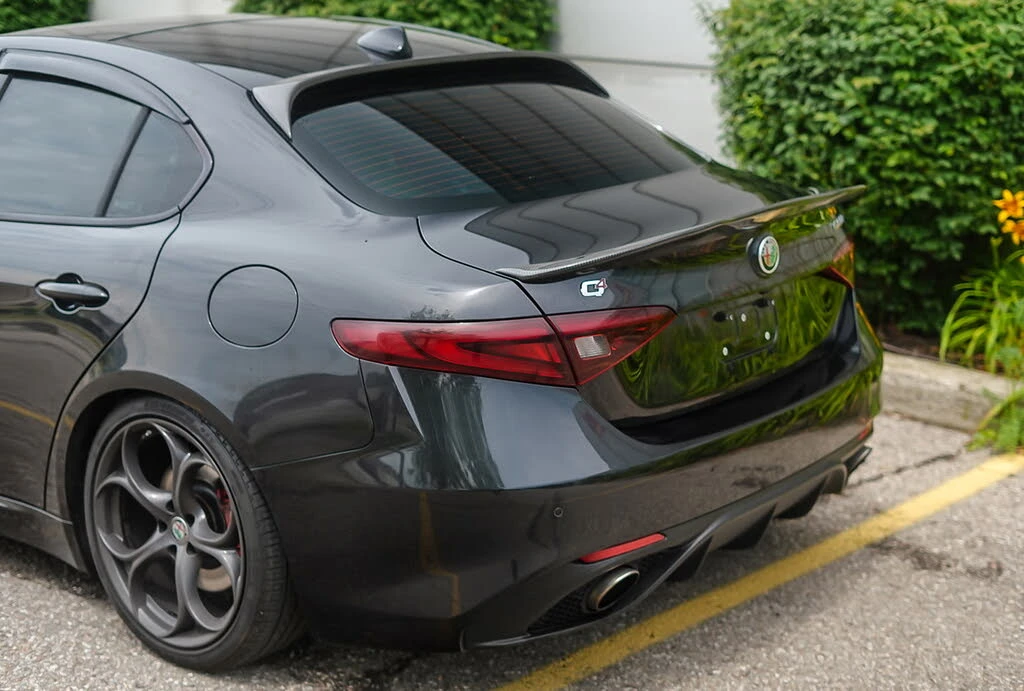 Alfa Romeo Giulia Ti Sport Q4, снимка 6 - Автомобили и джипове - 55359535