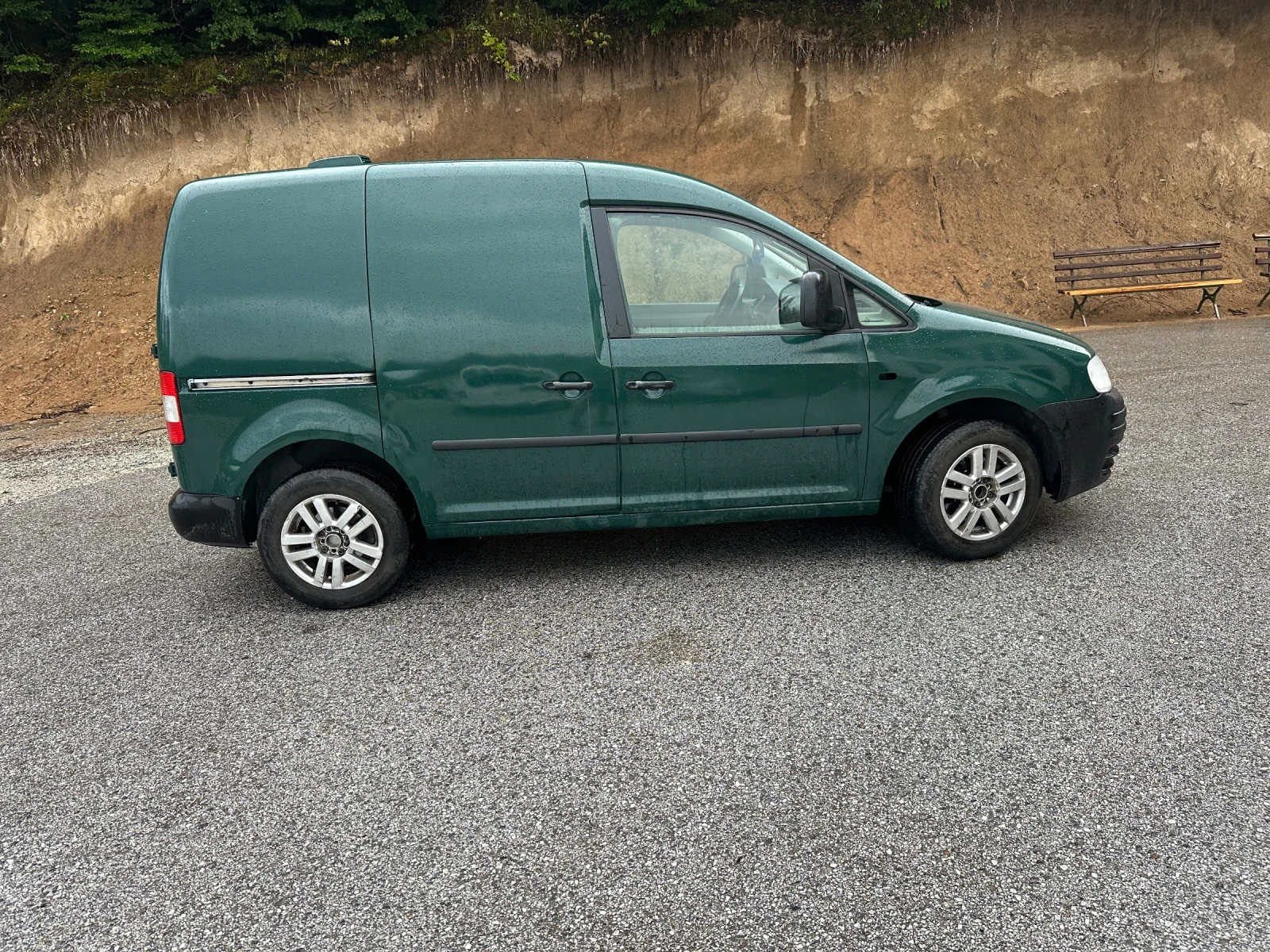 VW Caddy, снимка 4 - Автомобили и джипове - 55455423