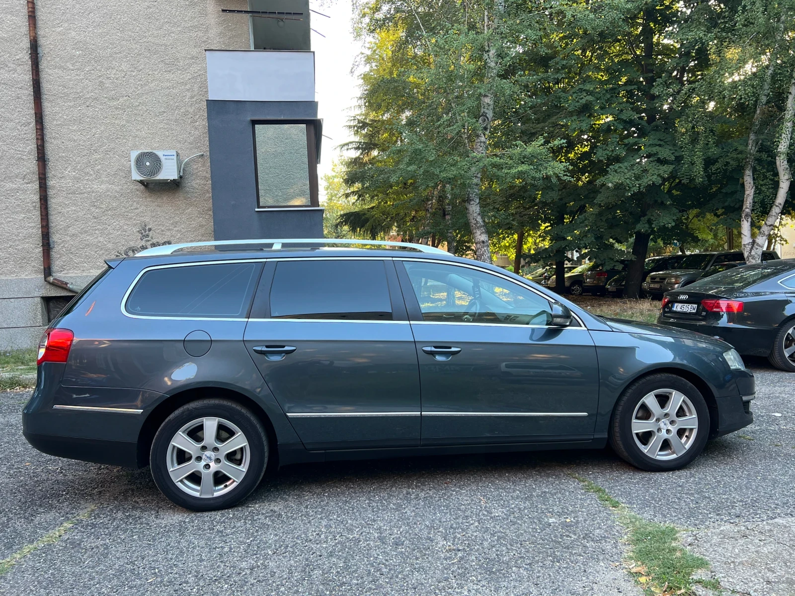 VW Passat 2.0 TDI, снимка 8 - Автомобили и джипове - 55539456