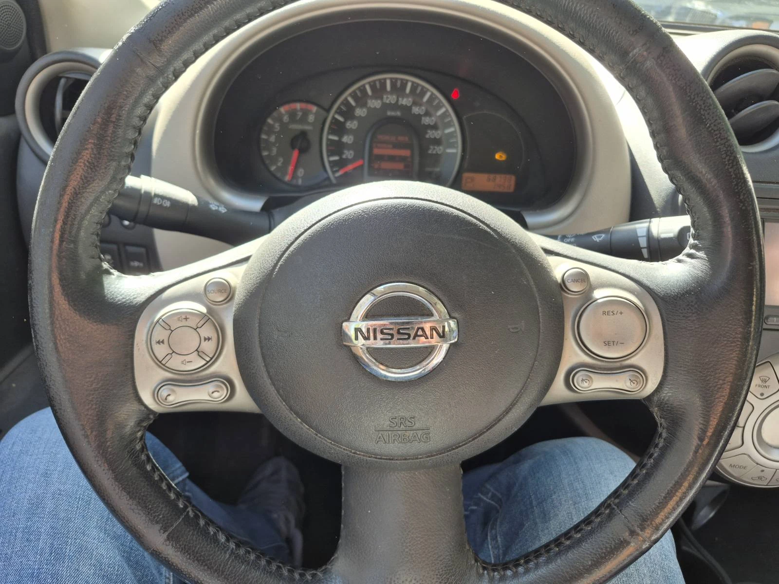 Nissan Micra 1.2 DIG-S City , снимка 10 - Автомобили и джипове - 56413902