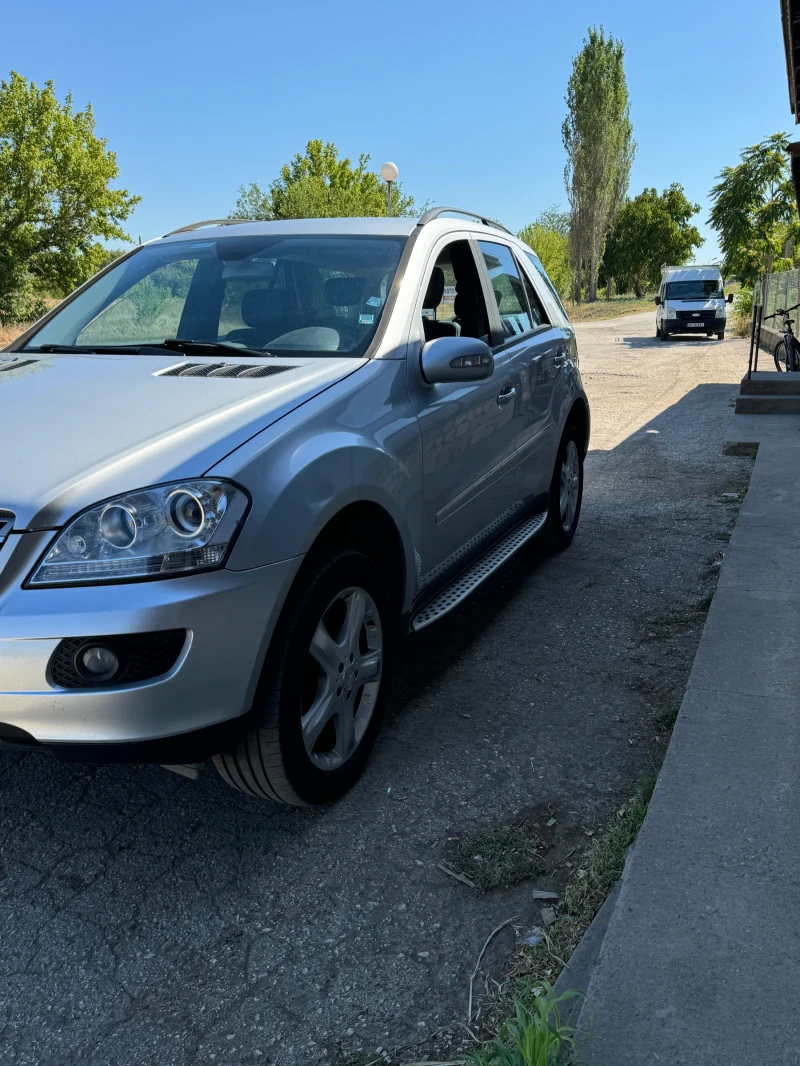 Mercedes-Benz ML 320, снимка 3 - Автомобили и джипове - 47223592