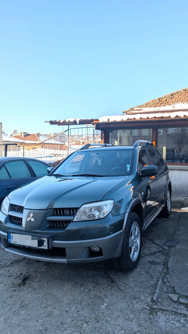 Mitsubishi Outlander, снимка 3 - Автомобили и джипове - 49520592