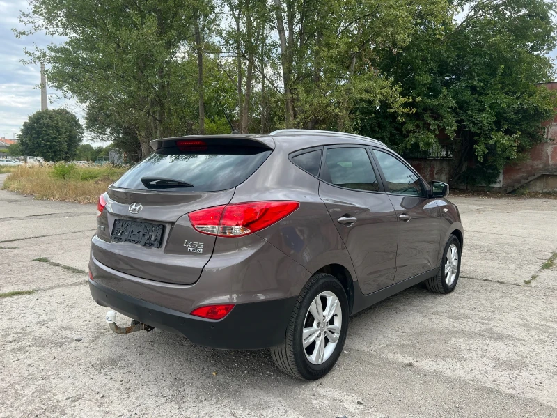 Hyundai IX35 2.0 CRDI, снимка 8 - Автомобили и джипове - 51627222