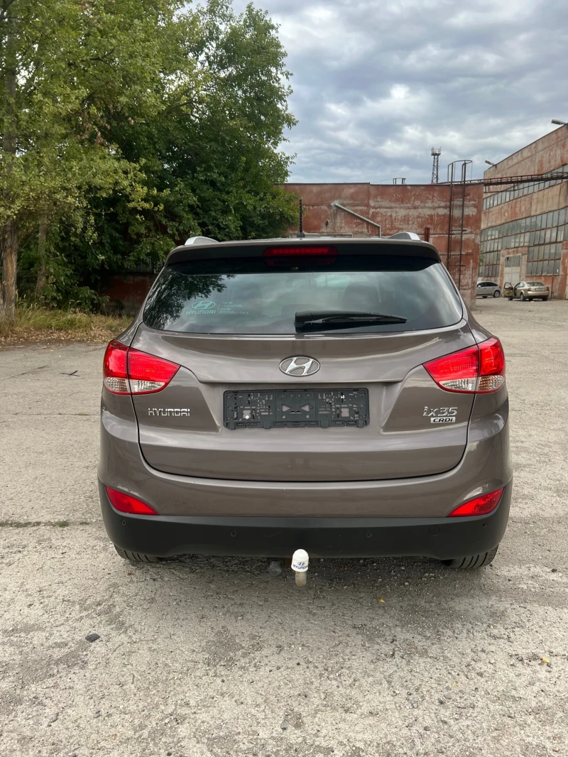 Hyundai IX35 2.0 CRDI, снимка 7 - Автомобили и джипове - 51627222