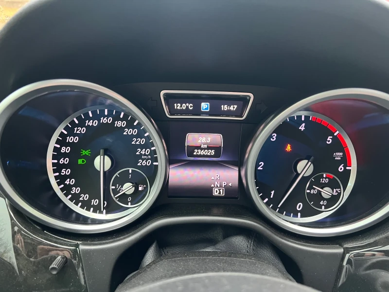 Mercedes-Benz ML 350 AMG , снимка 9 - Автомобили и джипове - 52381901