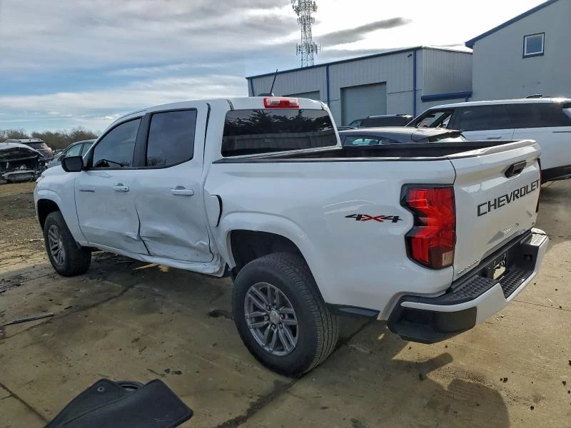 Chevrolet Colorado 2.7L 4 4x4 w/Rear Wheel Drv - изображение 7