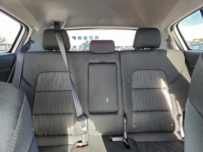 Kia Sportage LX* 14616км!* Клип на двигателя* Фиксирана цена - изображение 10