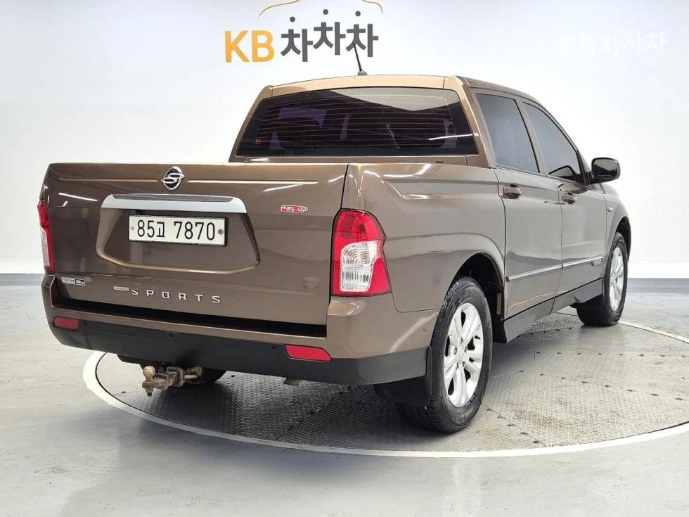 SsangYong Korando Sports 2.2 CX7 4WD Club реални километри - изображение 3