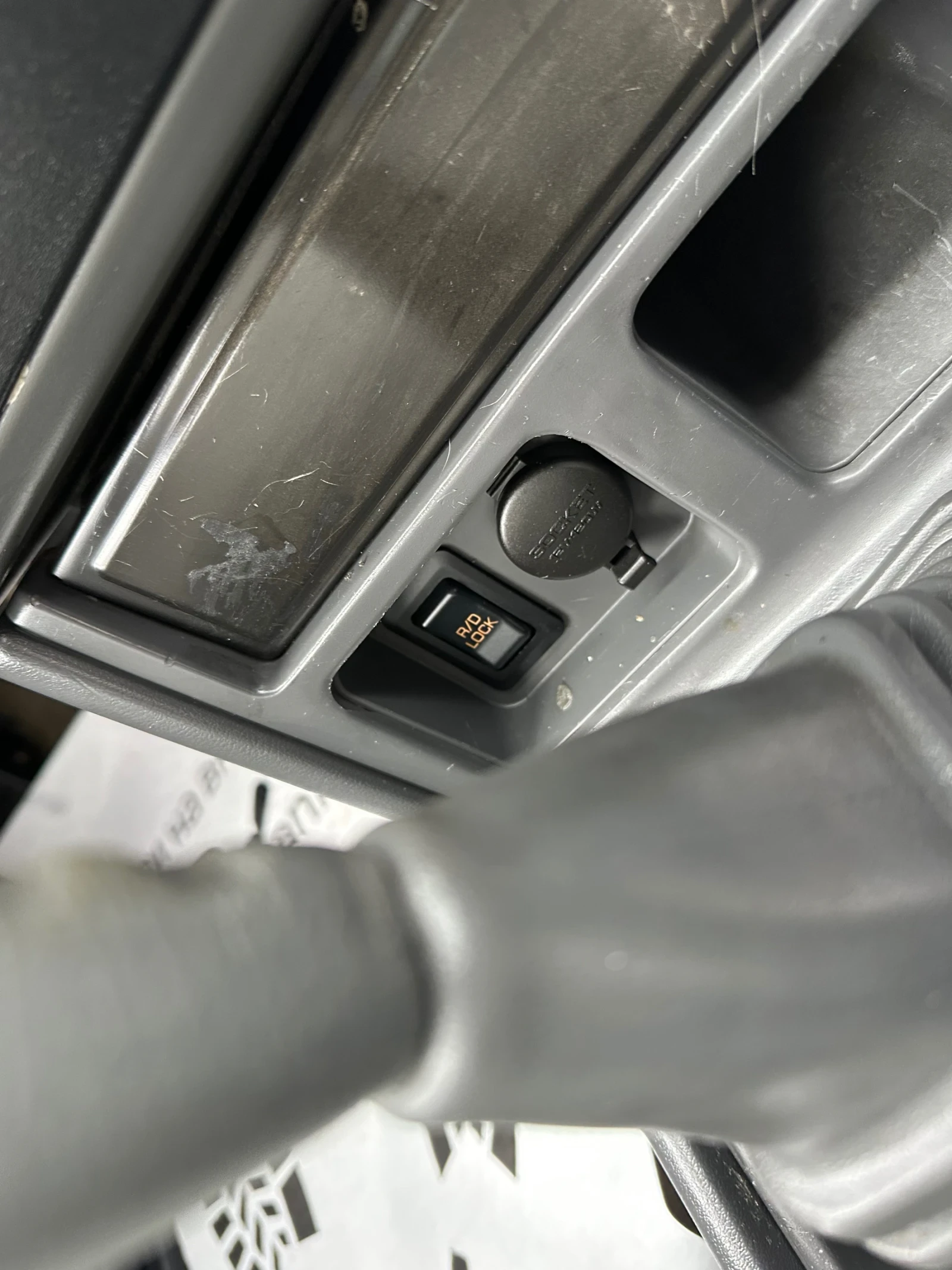Mitsubishi Pajero 2.5 TDI - изображение 6