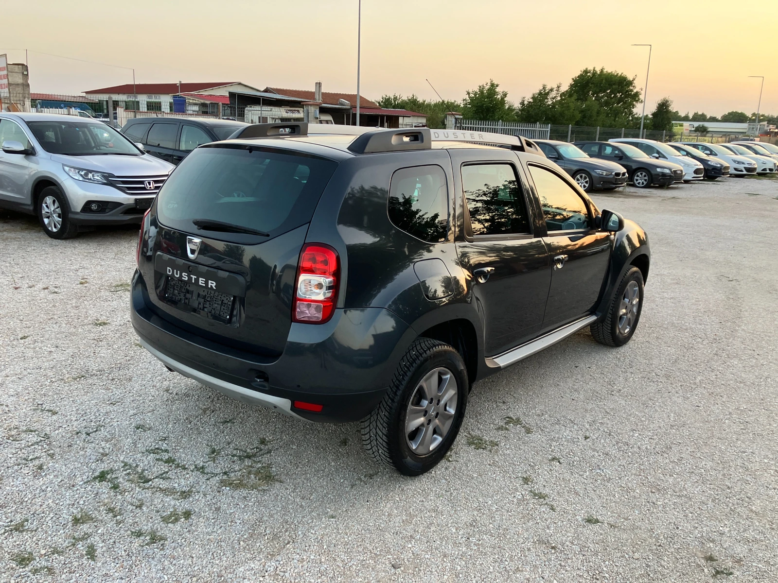 Dacia Duster 1.5 DCI - изображение 9