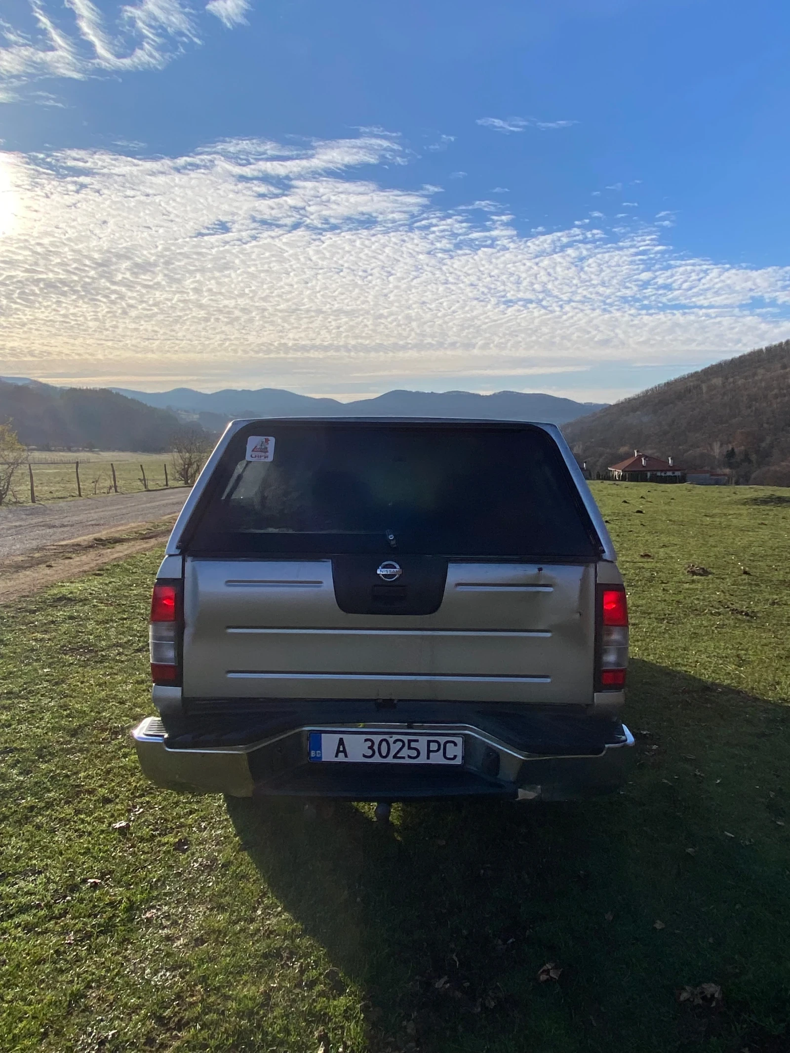 Nissan Navara 2.5TDI 133 | Mobile.bg � ����������� 6