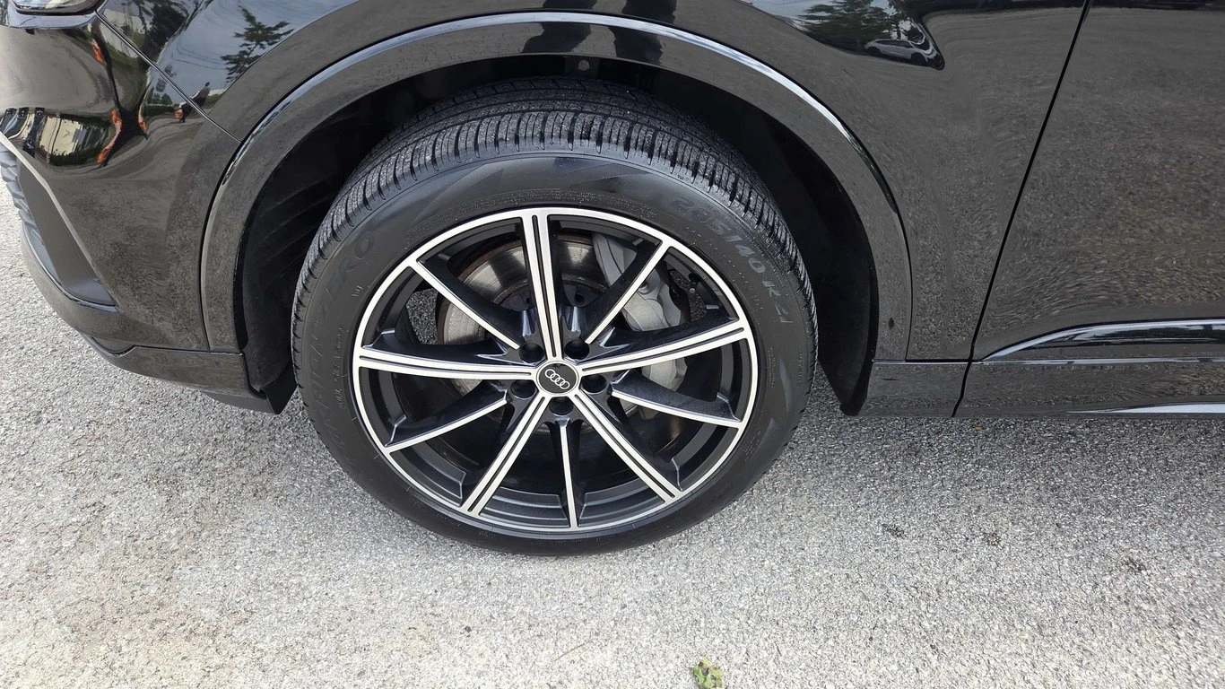 Audi Q7 * quattro Premium * CARFAX * ЦЕНА ДО БГ - изображение 9