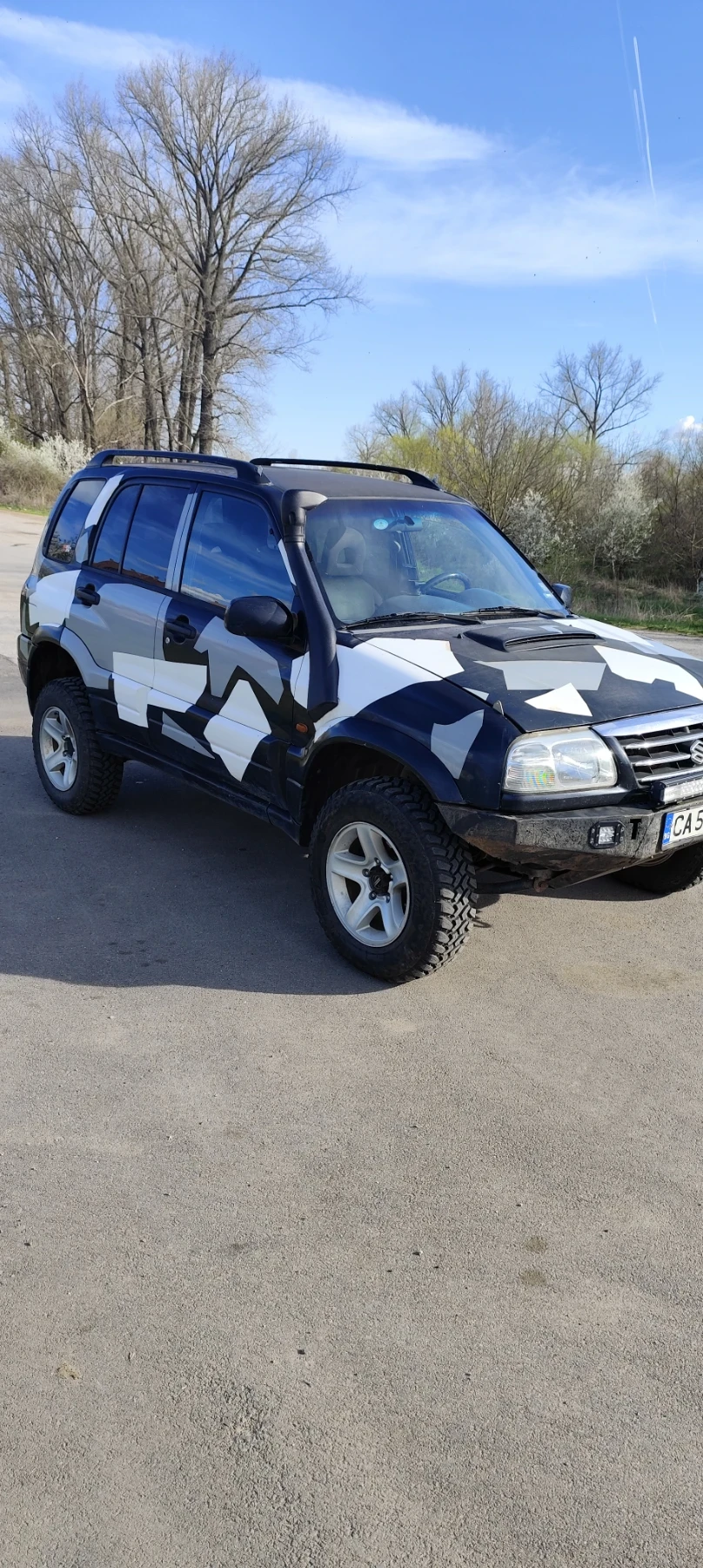 Suzuki Grand vitara, снимка 2 - Автомобили и джипове - 54113568