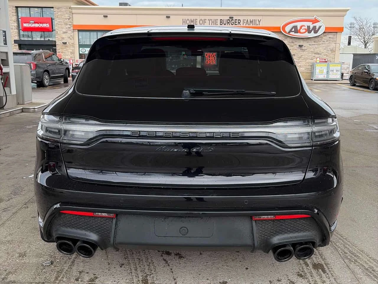 Porsche Macan * GTS * ДИСТРОНИК* 36 КАМЕРА* ПАМОРАМА* ОБДУХВАНЕ*, снимка 4 - Автомобили и джипове - 54165045