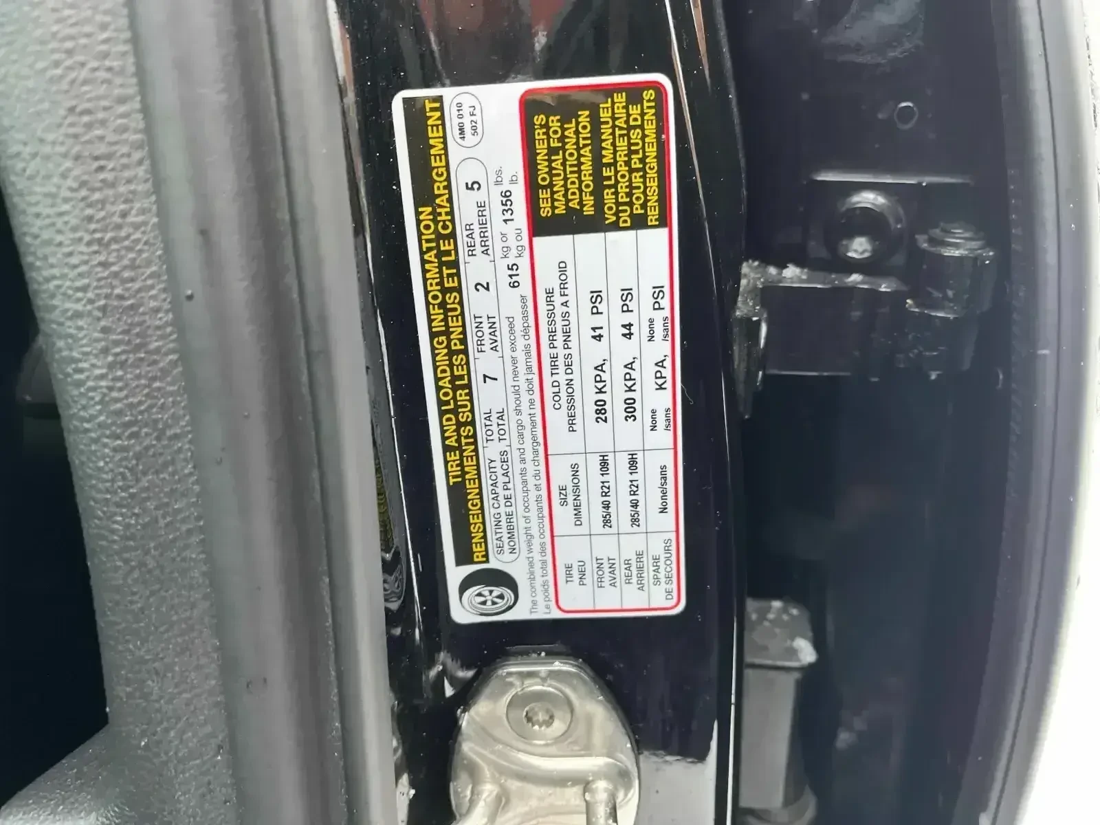 Audi SQ7 Premium Plus * * CARFAX * * АВТО КРЕДИТ * * , снимка 10 - Автомобили и джипове - 54169506