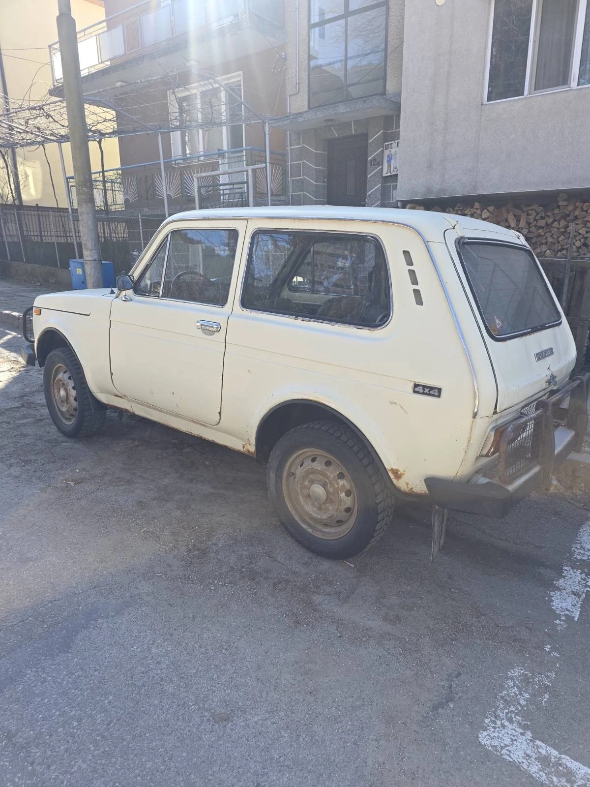 Lada Niva, снимка 3 - Автомобили и джипове - 54390696