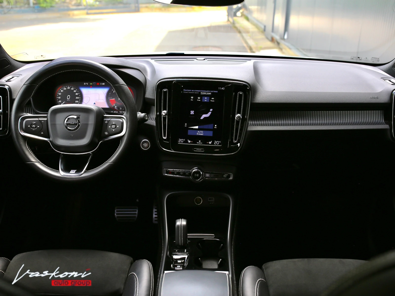 Volvo XC40 D3 R-DESIGN AWD 4x4 | Mobile.bg � ����������� 8