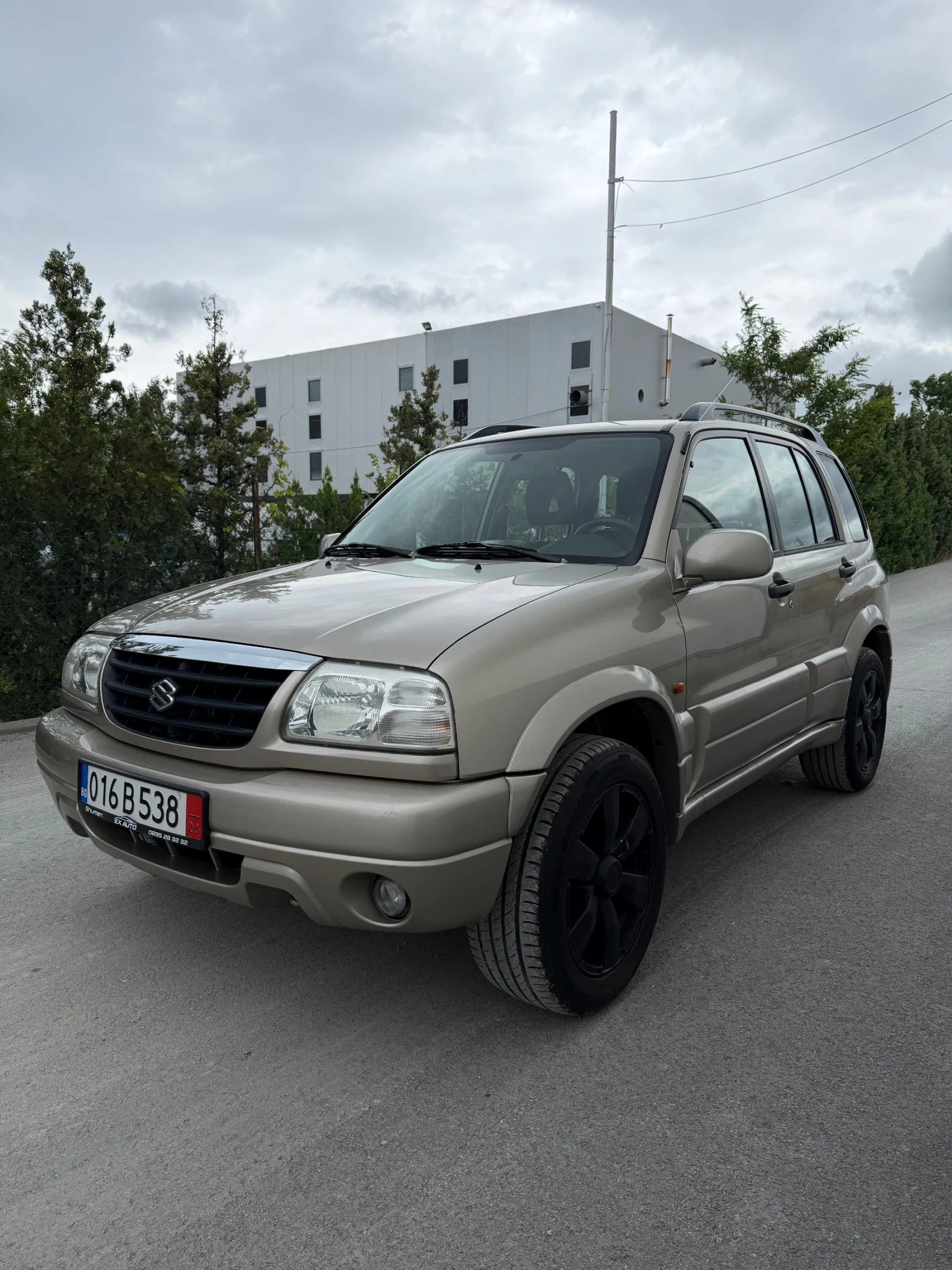 Suzuki Grand vitara 2.0i 128к.с. FACELIFT, снимка 2 - Автомобили и джипове - 54879378