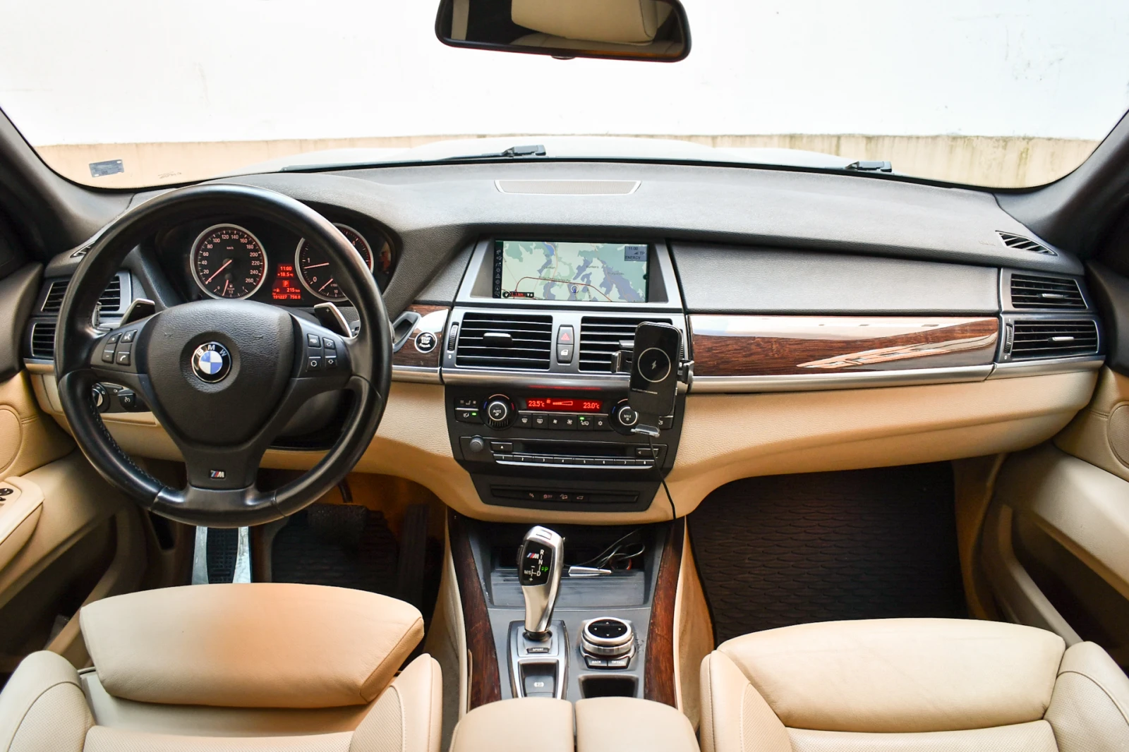 BMW X5 M50D, снимка 13 - Автомобили и джипове - 55015960