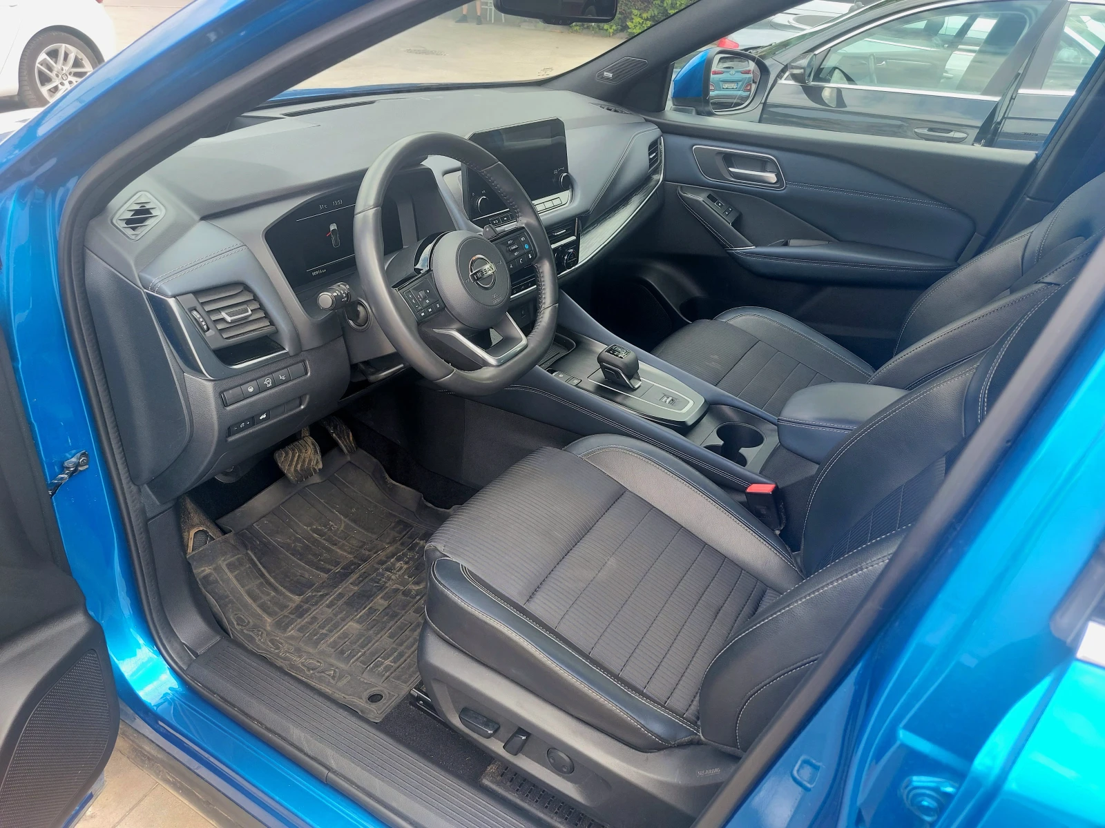 Nissan Qashqai TEKNA, снимка 9 - Автомобили и джипове - 55944049