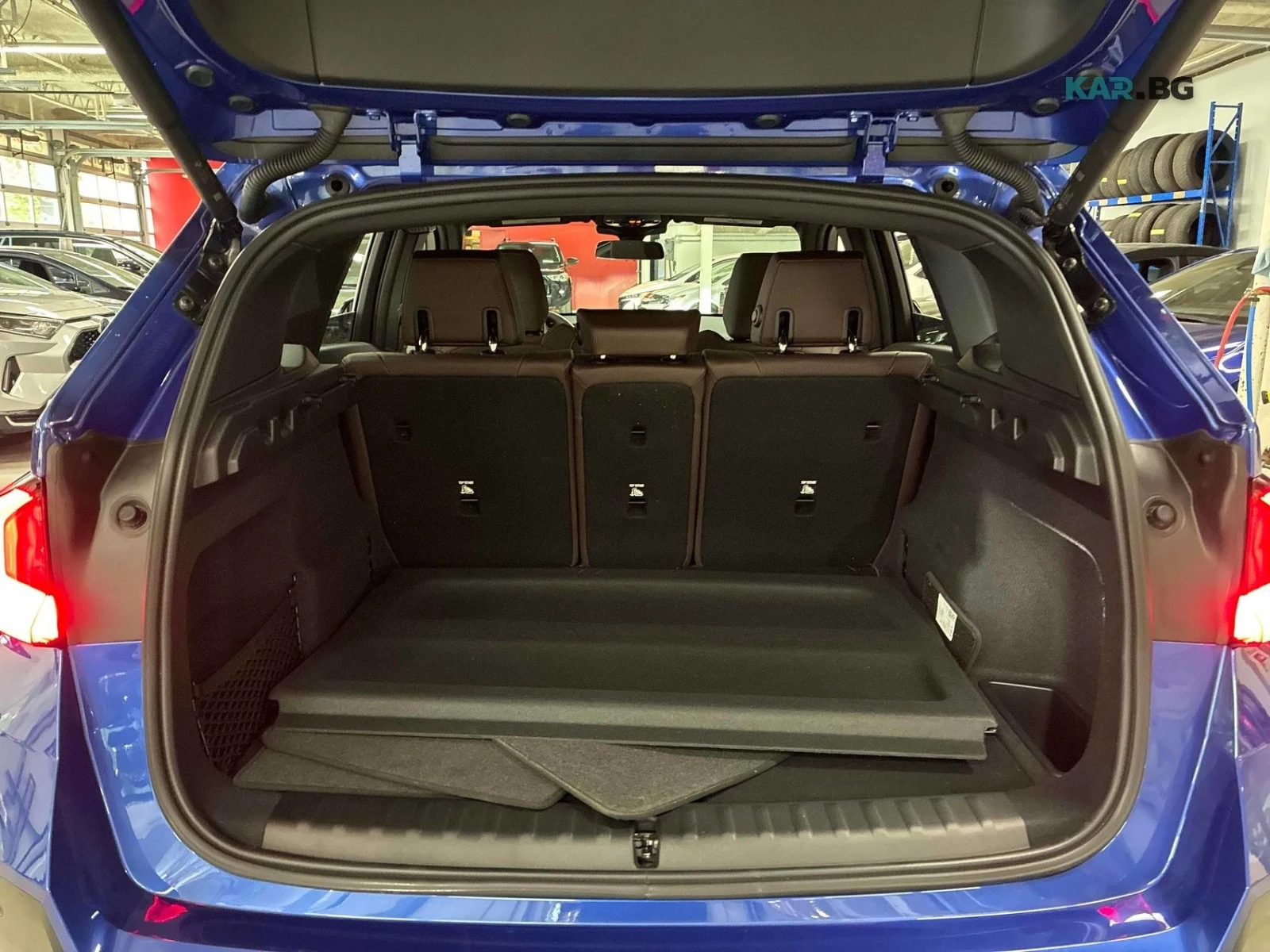 BMW X1 M35i* AWD* HEADUP* HARMAN* HUD* 360* М.ТОЧКА, снимка 8 - Автомобили и джипове - 56011160