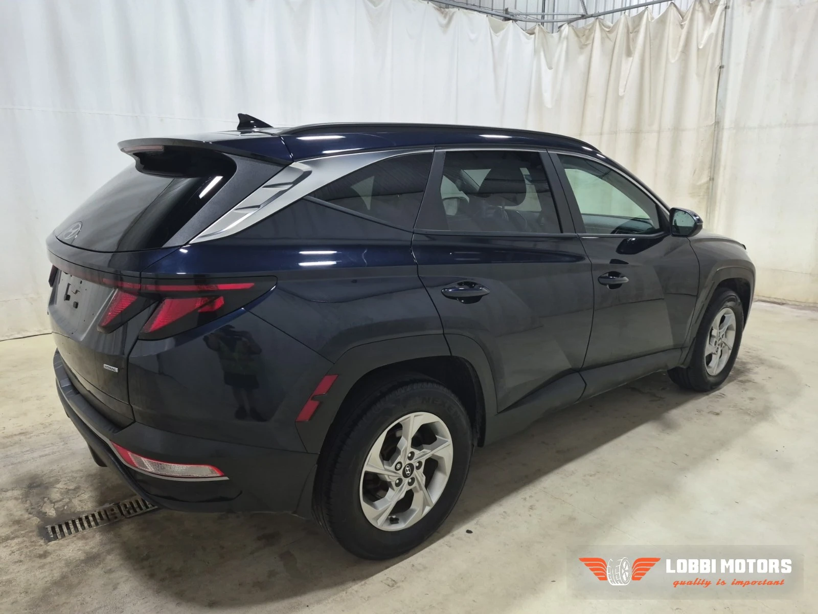 Hyundai Tucson, снимка 3 - Автомобили и джипове - 56018309