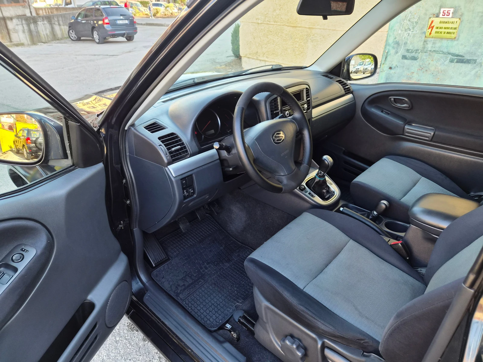 Suzuki Grand vitara 2.0.HDI-ТОП СЪСТОЯНИЕ, снимка 10 - Автомобили и джипове - 56304731