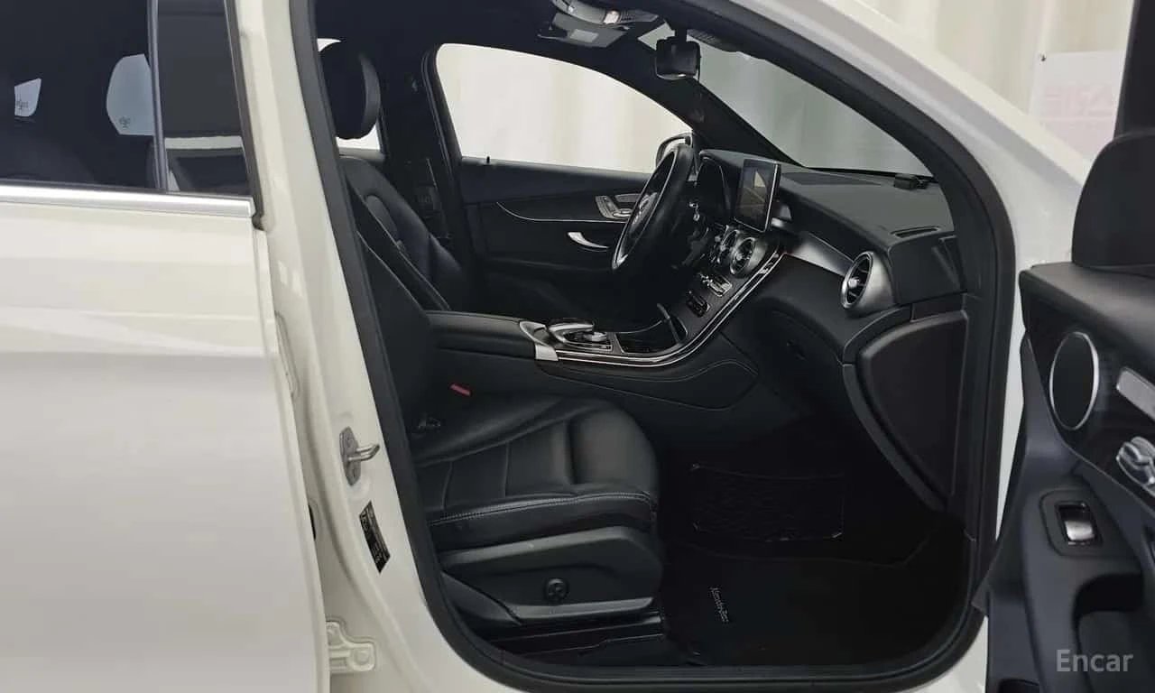 Mercedes-Benz GLC * GCL300 4MATIC Coupe * ���� �� �� | Mobile.bg � ����������� 5