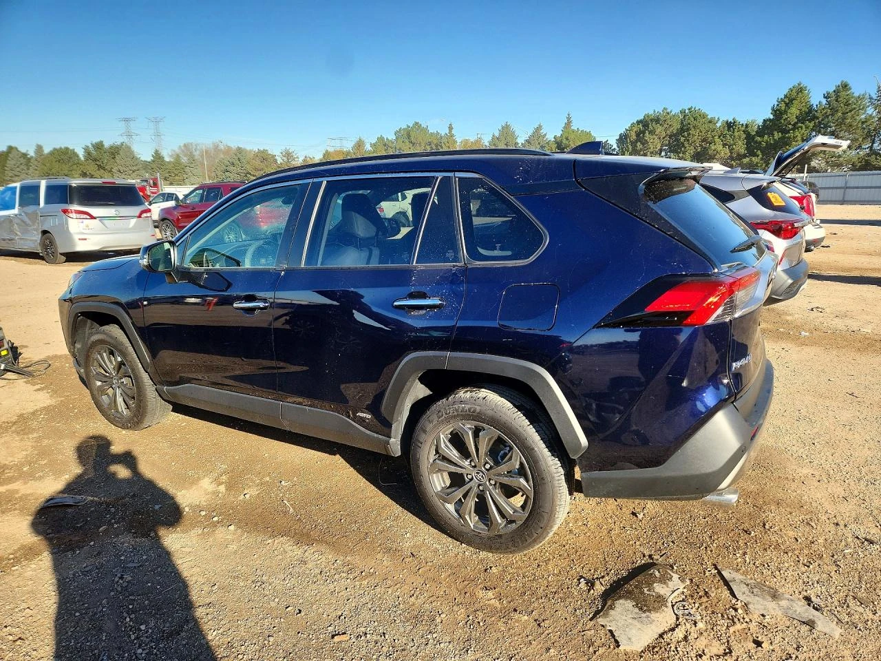 Toyota Rav4 2.5l Limited, снимка 2 - Автомобили и джипове - 56664267