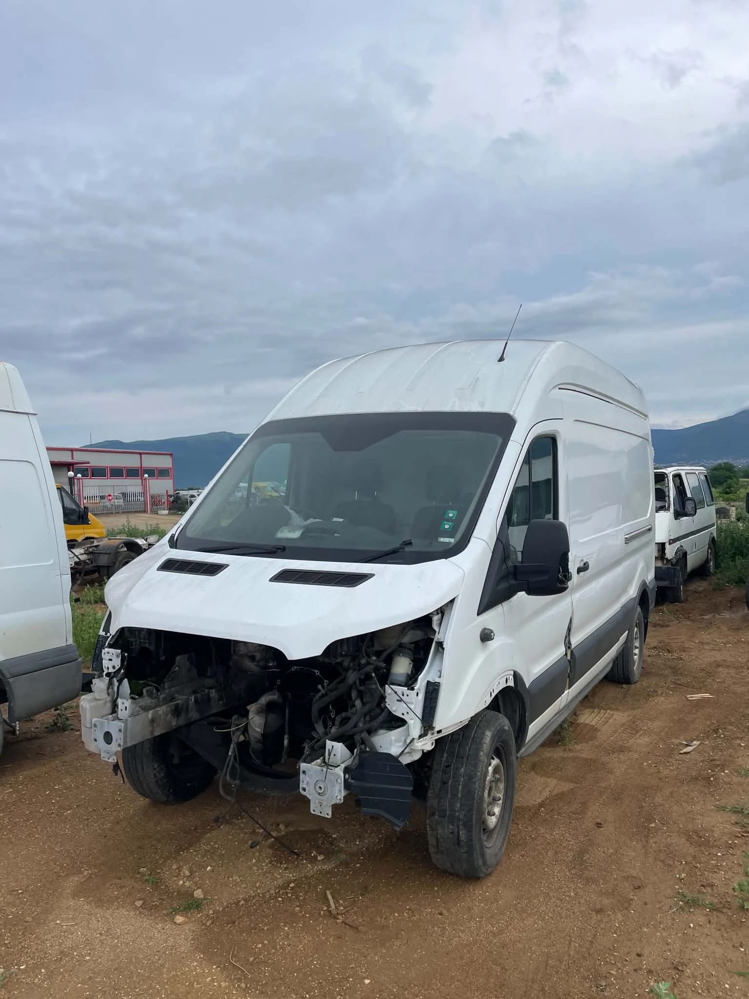 Ford Transit, снимка 4 - Бусове и автобуси - 54924775