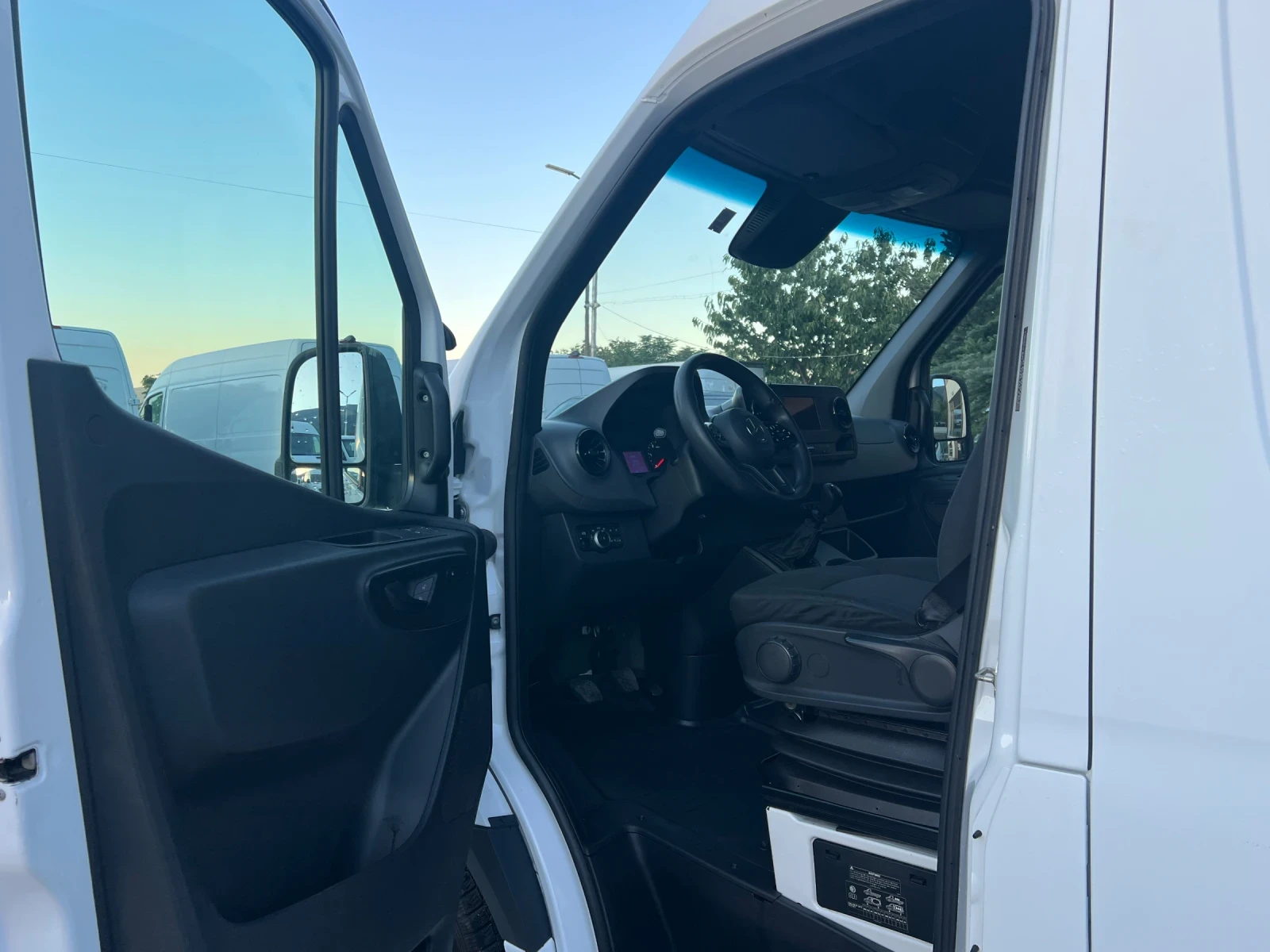 Mercedes-Benz Sprinter 316, снимка 12 - Бусове и автобуси - 55956967