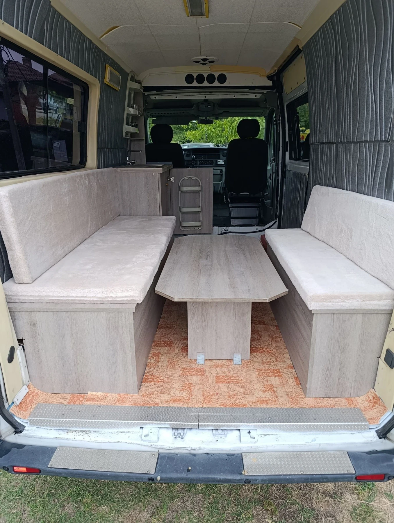 Renault Master 2.5dci, снимка 11 - Бусове и автобуси - 56251864