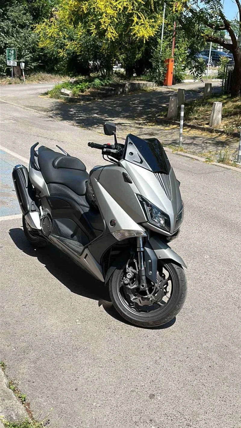 Yamaha T-max 530i abs Led за повече инфо 0878237888, снимка 3 - Мотоциклети и мототехника - 47325185