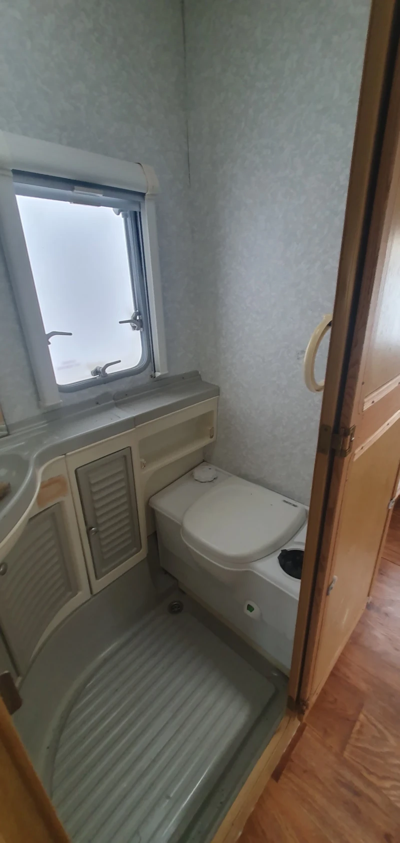 Каравана ABI GTS, снимка 5 - Каравани и кемпери - 53156882