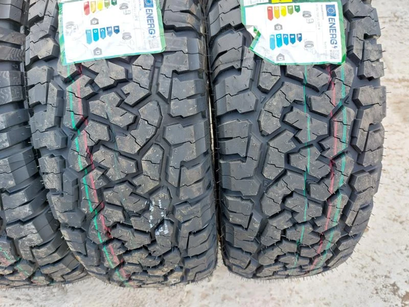 Гуми Всесезонни 235/70R16, снимка 4 - Гуми и джанти - 35993266