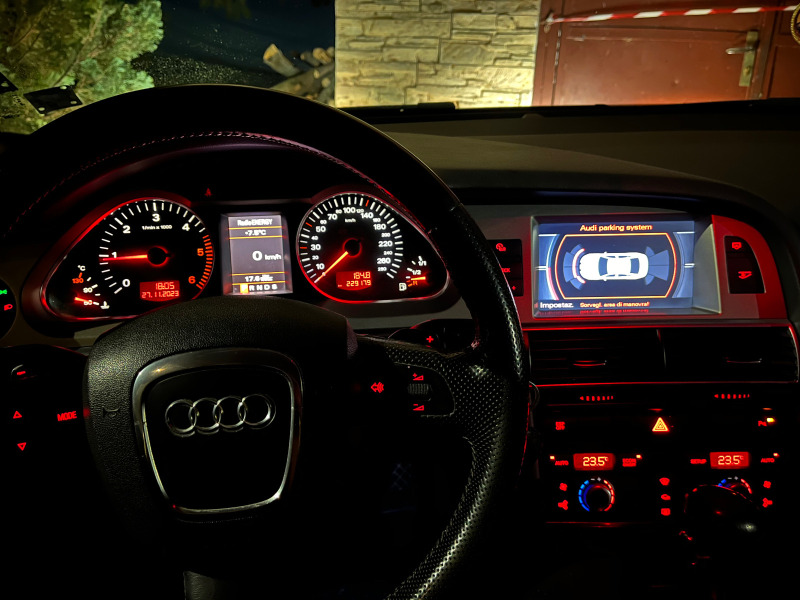 Audi A6, снимка 15 - Автомобили и джипове - 46386199