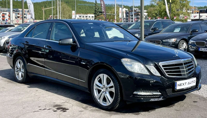 Mercedes-Benz E 350 4MATIC 265HP FULL, снимка 3 - Автомобили и джипове - 47619334