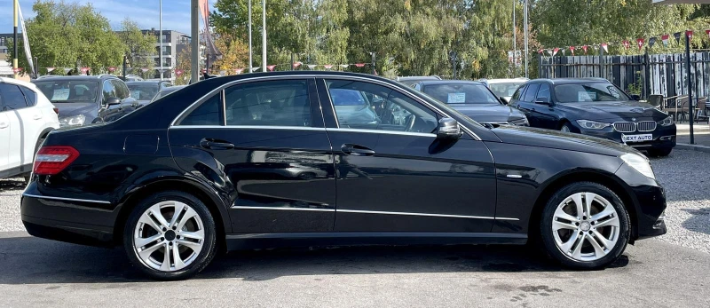 Mercedes-Benz E 350 4MATIC 265HP FULL, снимка 4 - Автомобили и джипове - 47619334