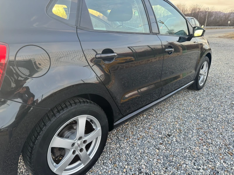 VW Polo 1.4i* Климатик* Топ* Германия* Оригинал* , снимка 11 - Автомобили и джипове - 48394535