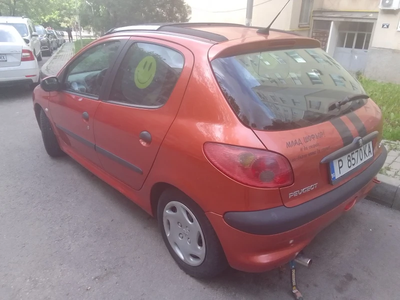 Peugeot 206 1.4, снимка 5 - Автомобили и джипове - 48910436