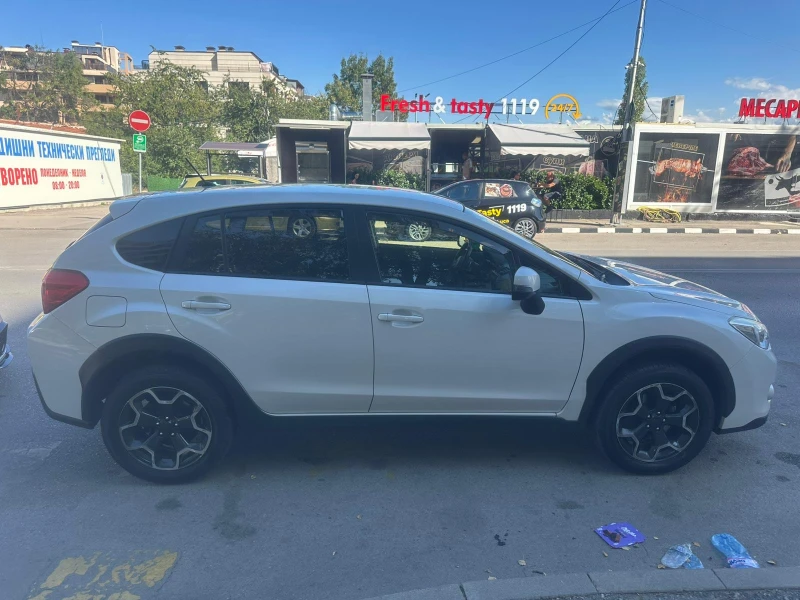 Subaru XV, снимка 6 - Автомобили и джипове - 52011098