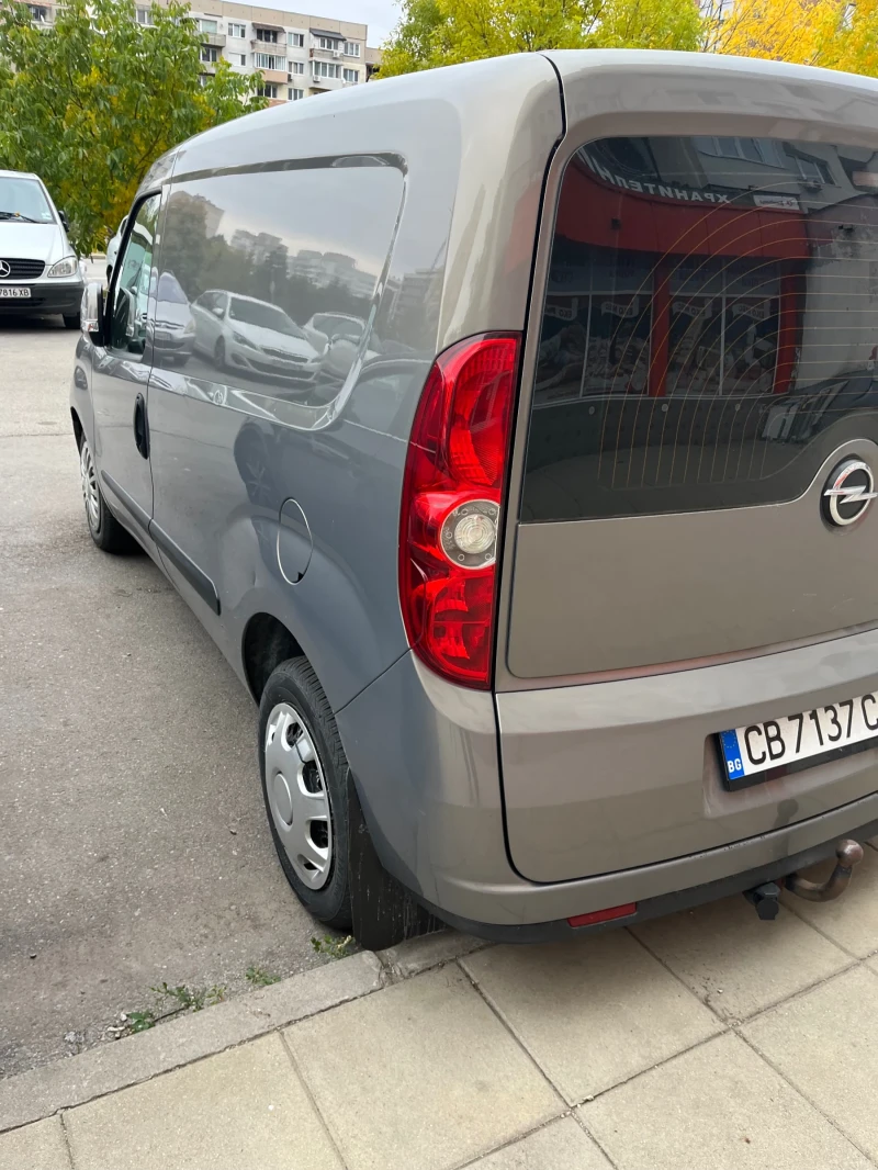 Opel Combo 1.6 CDTi, снимка 3 - Автомобили и джипове - 52453219