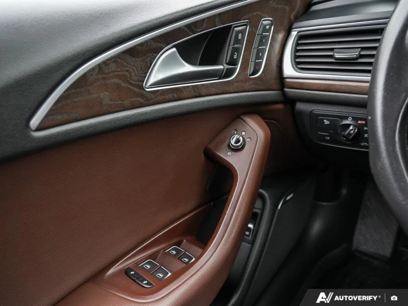 Audi A6 Quattro Technik* AWD* АвтоКредит* (ЦЕНА ДО БГ), снимка 15 - Автомобили и джипове - 53442727